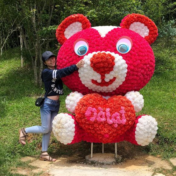 Meet your Posher, Tammy - Picture 1 of 1